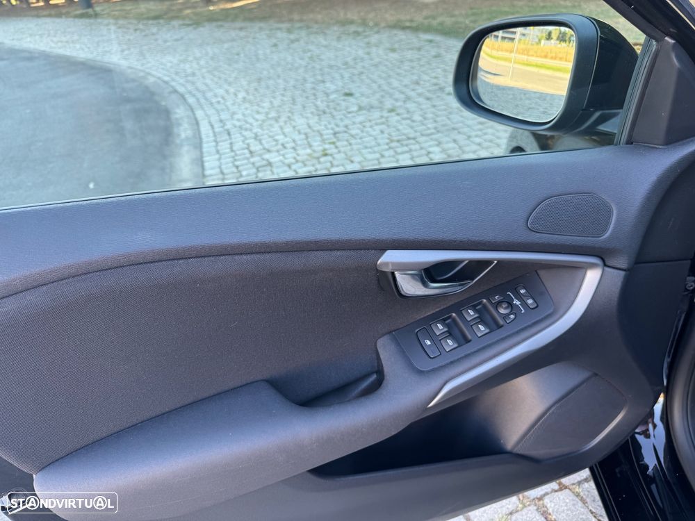 Volvo V40 2.0 D2 Kinetic Eco - 31