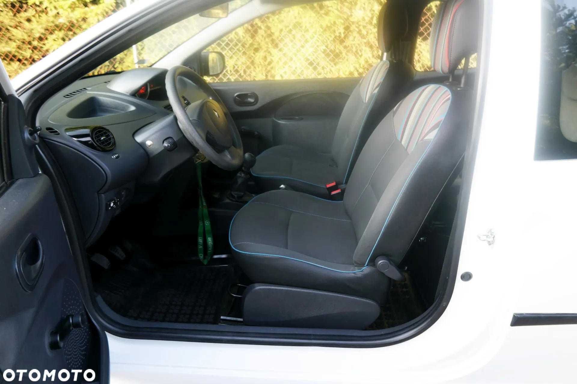 Renault Twingo 1.2 16V Eco Access - 14