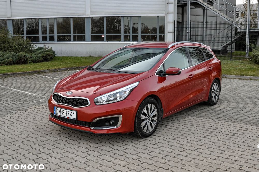 Kia Ceed 1.6 CRDi L - 1