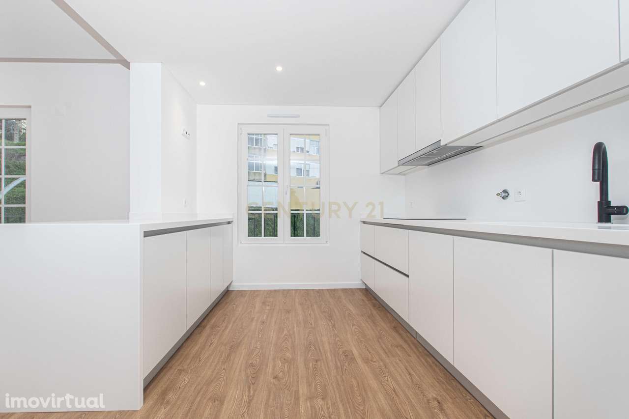 Apartamento T2 Urbanização Neudel - Novo - Grande imagem: 4/18