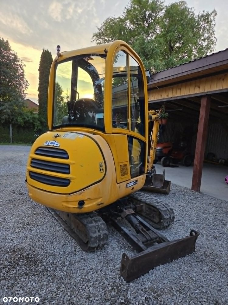 JCB 8020 - 6
