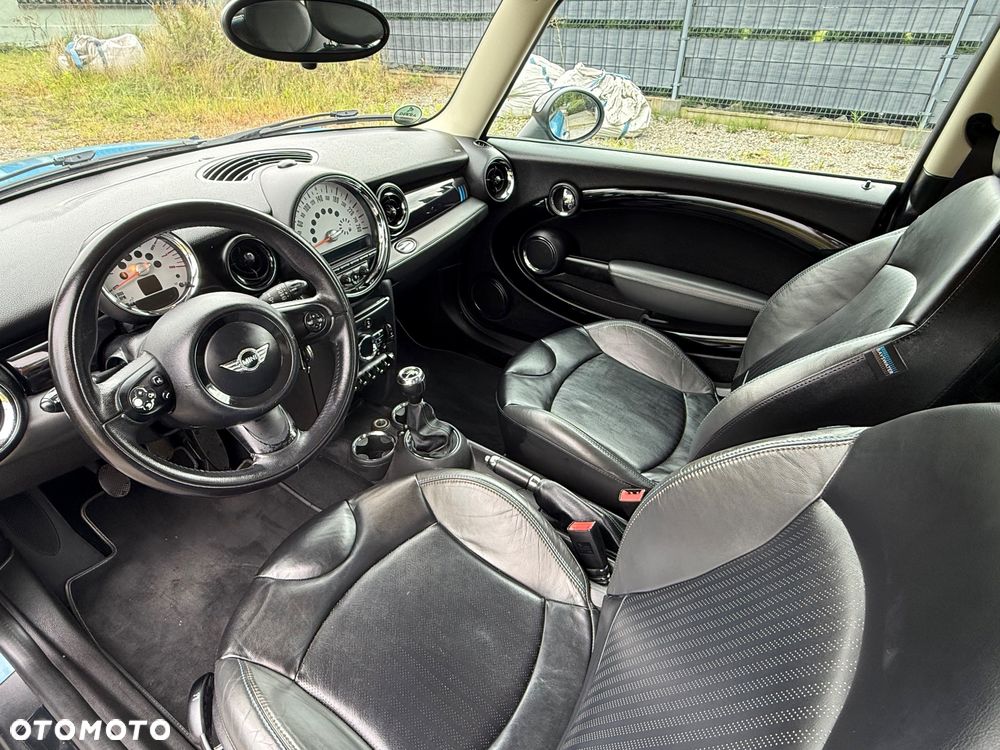 MINI Cooper Bayswater - 6