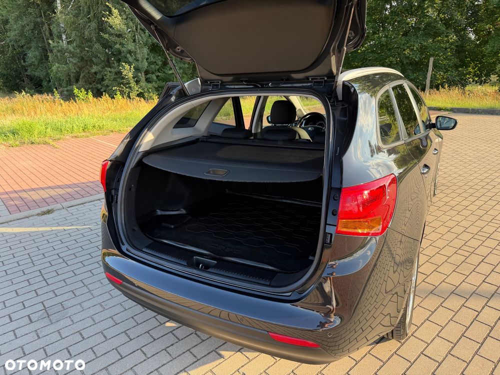 Kia Ceed 1.4 CVVT Dream Team Edition - 13