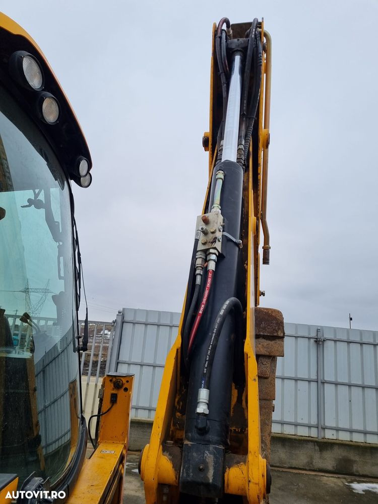 JCB 3CX - 14