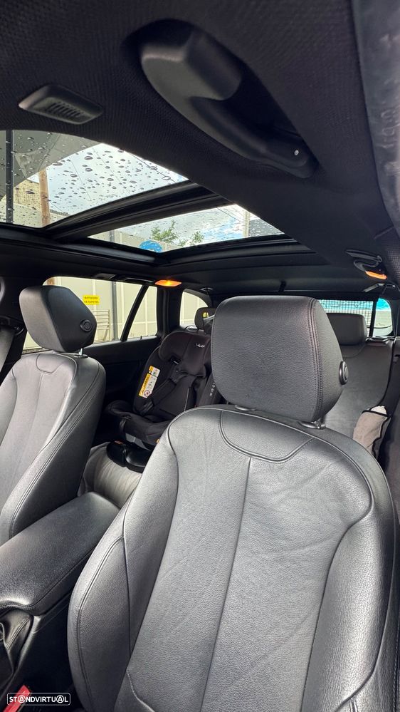 BMW 318 d Auto Line Sport - 13