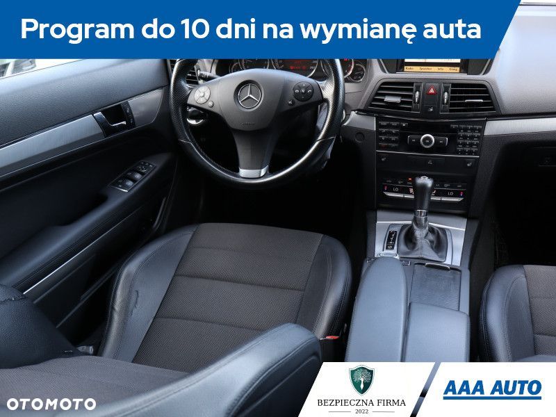 Mercedes-Benz Klasa E - 8