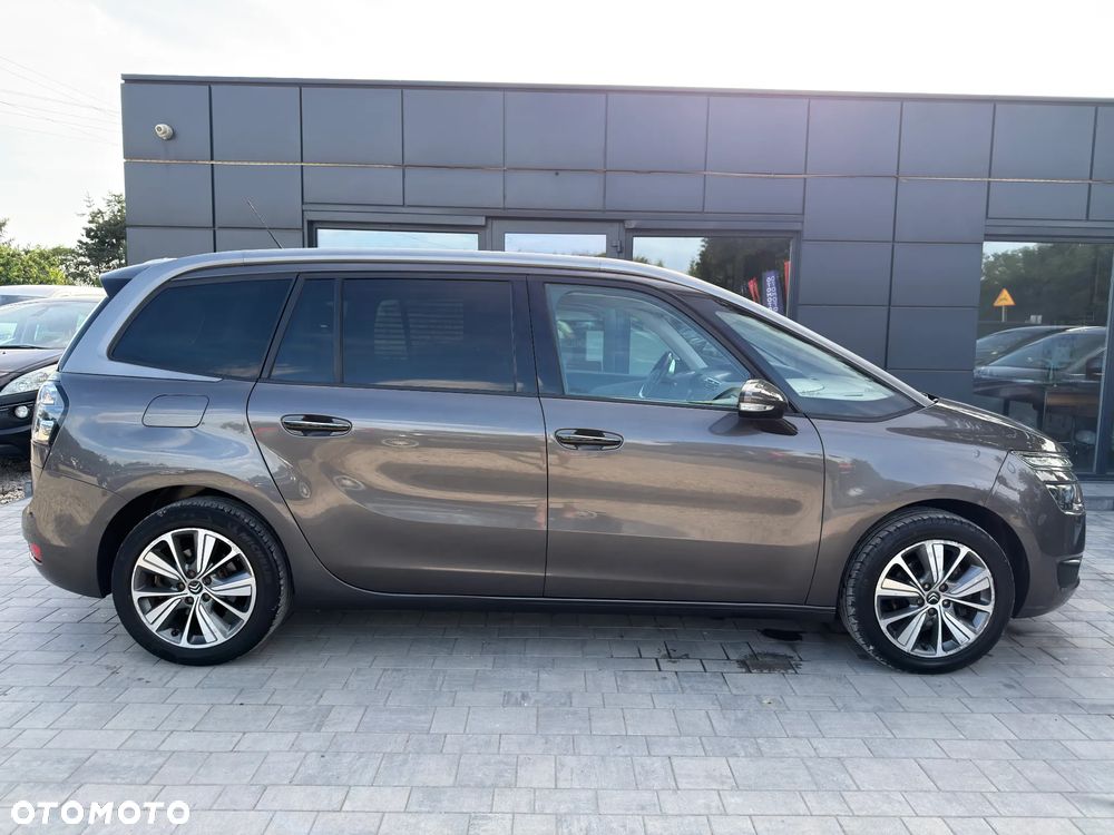 Citroën C4 Grand Picasso 1.6 BlueHDi MoreLife S&S - 24