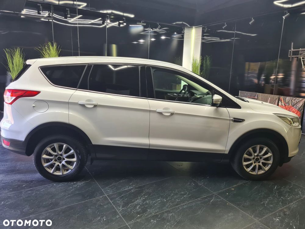 Ford Kuga 2.0 TDCi 2x4 Trend - 1