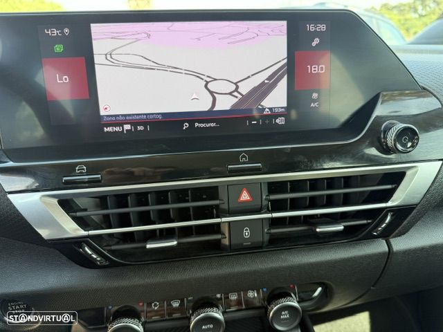 Citroën C4 X BlueHDi 130 Stop&Start EAT8 MAX - 31