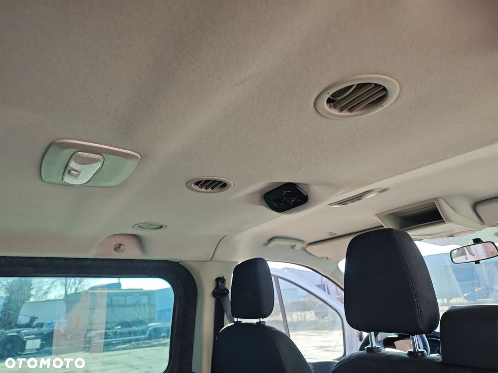 Ford Transit Custom - 9