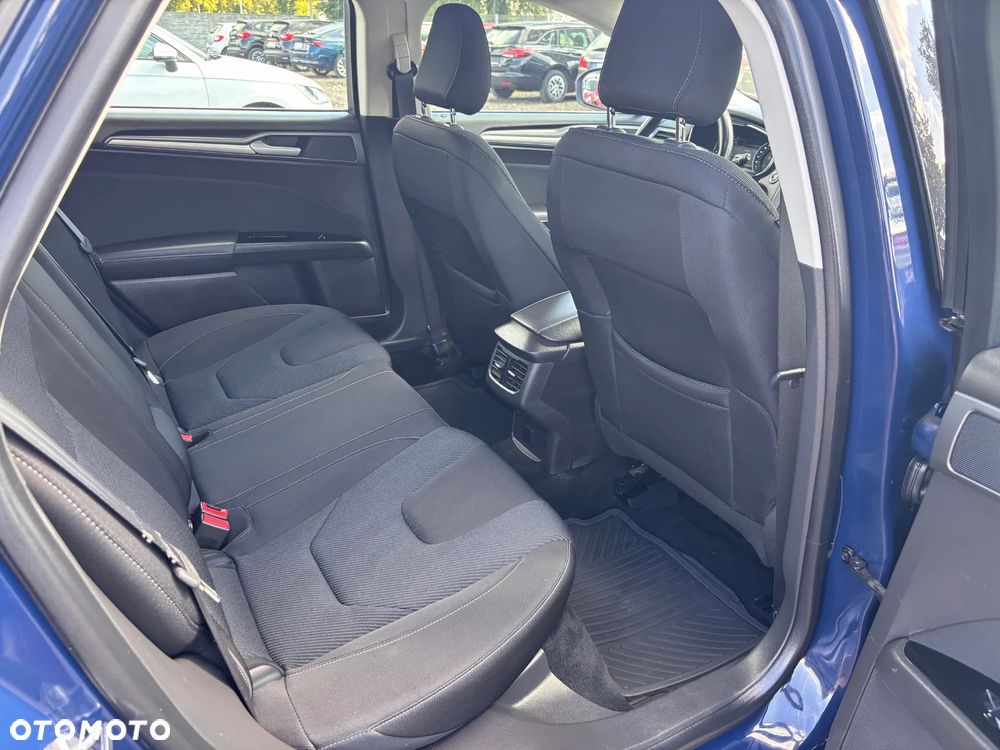 Ford Mondeo Turnier 2.0 EcoBlue Titanium - 23