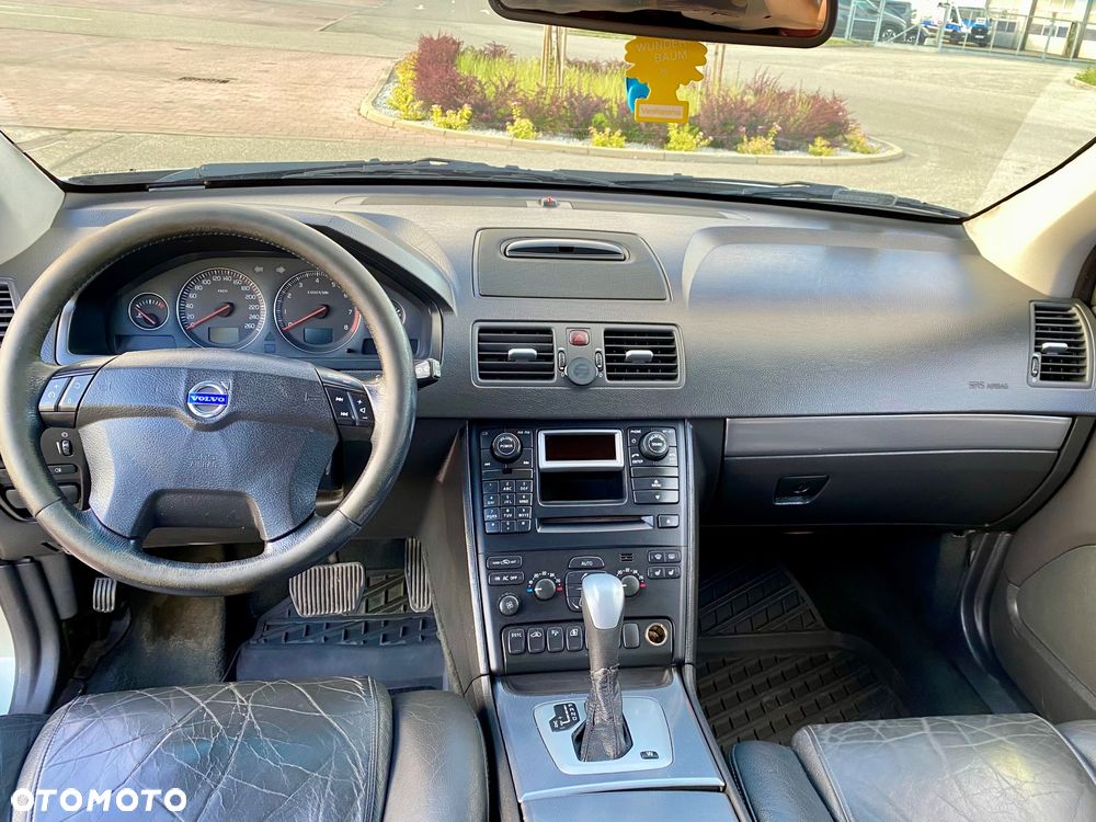 Volvo XC 90 - 13