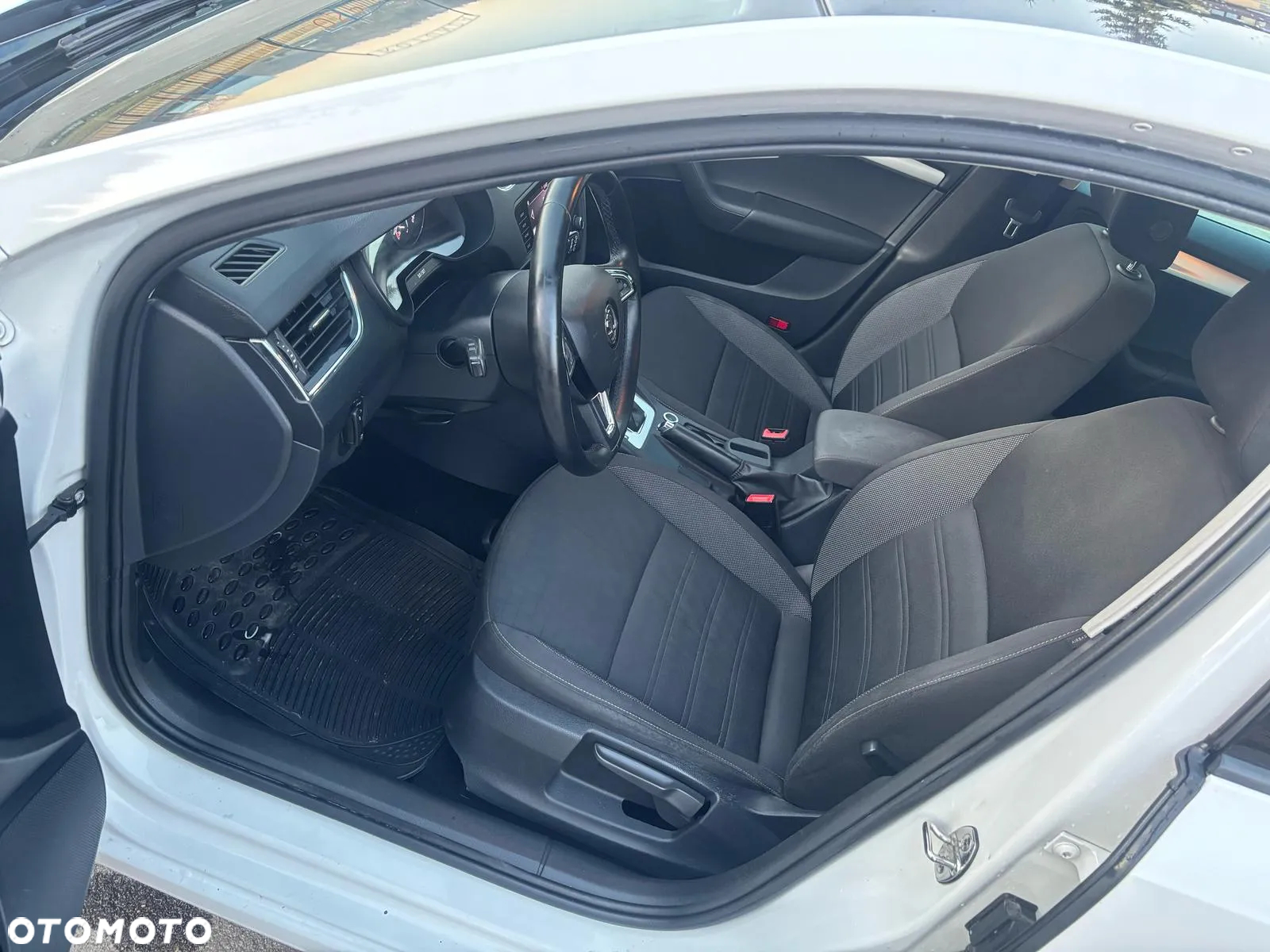 Skoda Octavia 2.0 TDI L&K DSG - 7