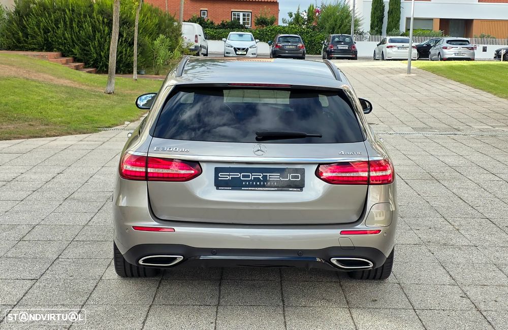 Mercedes-Benz E 300 de 4Matic 9G-TRONIC AMG Line - 5