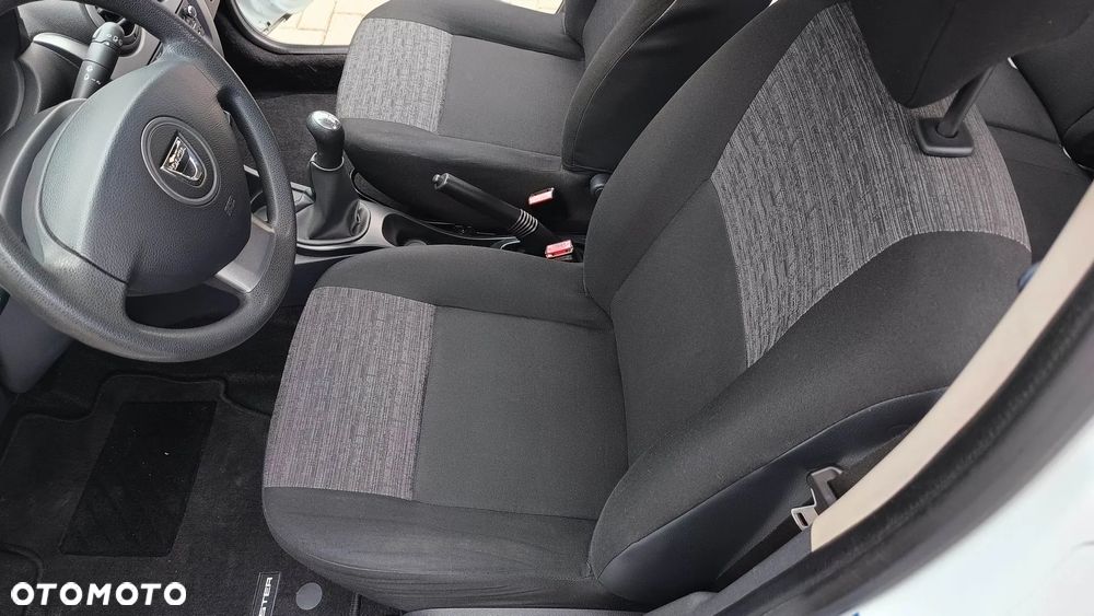 Dacia Duster 1.6 16V 4x2 - 15