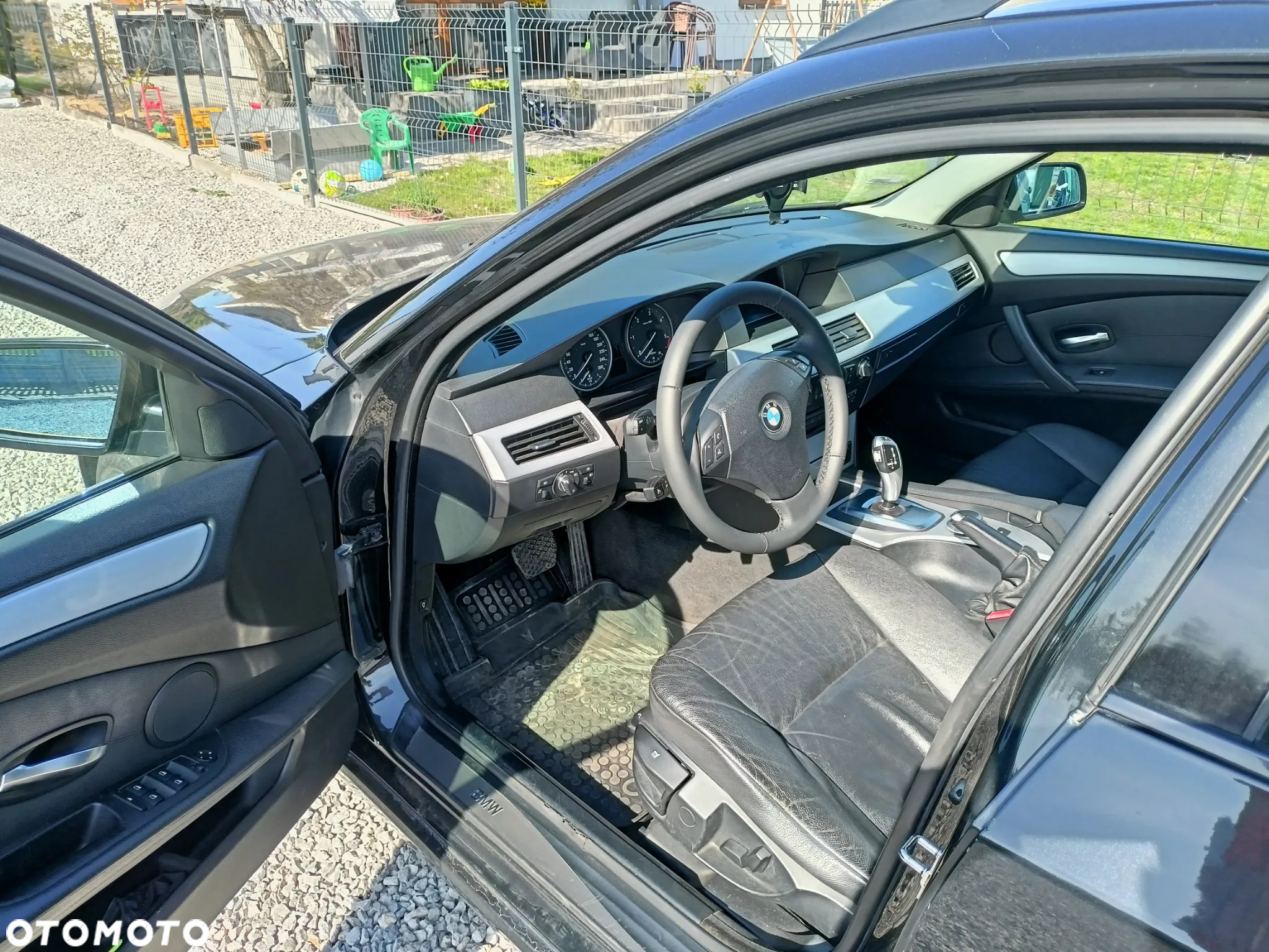 BMW Seria 5 520d Touring - 11