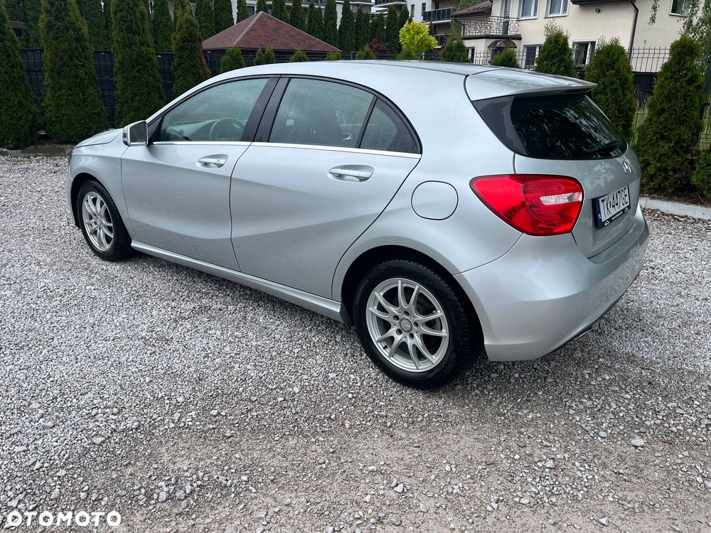 Mercedes-Benz Klasa A 180 (BlueEFFICIENCY) - 4