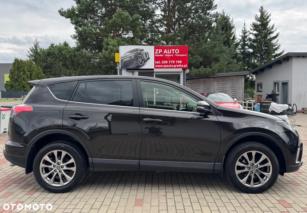 Toyota RAV4 - 8