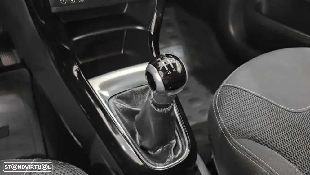 Citroën DS3 1.6 HDi Airdream So Chic - 34