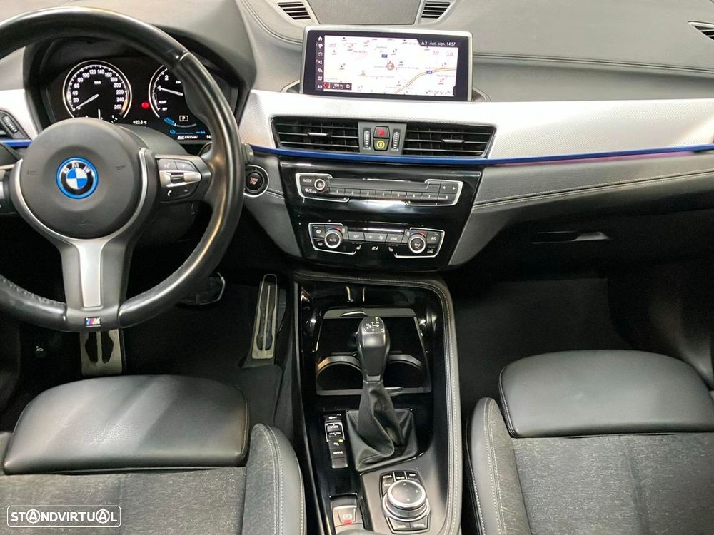 BMW X2 25 e xDrive Pack M - 11