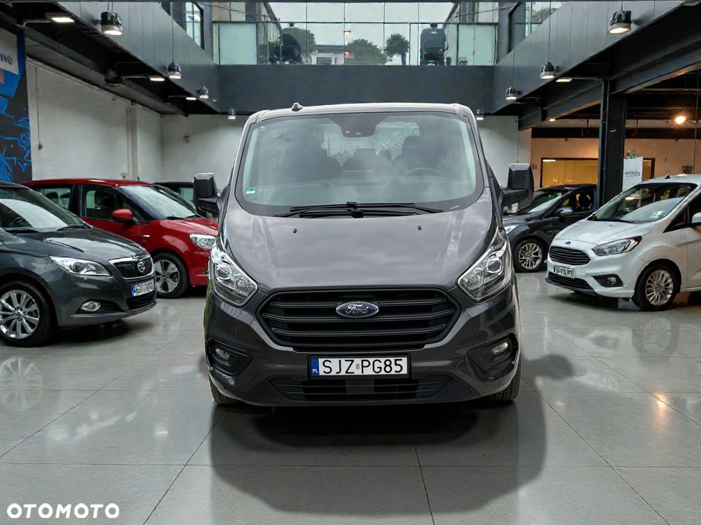 Ford Transit Custom - 11