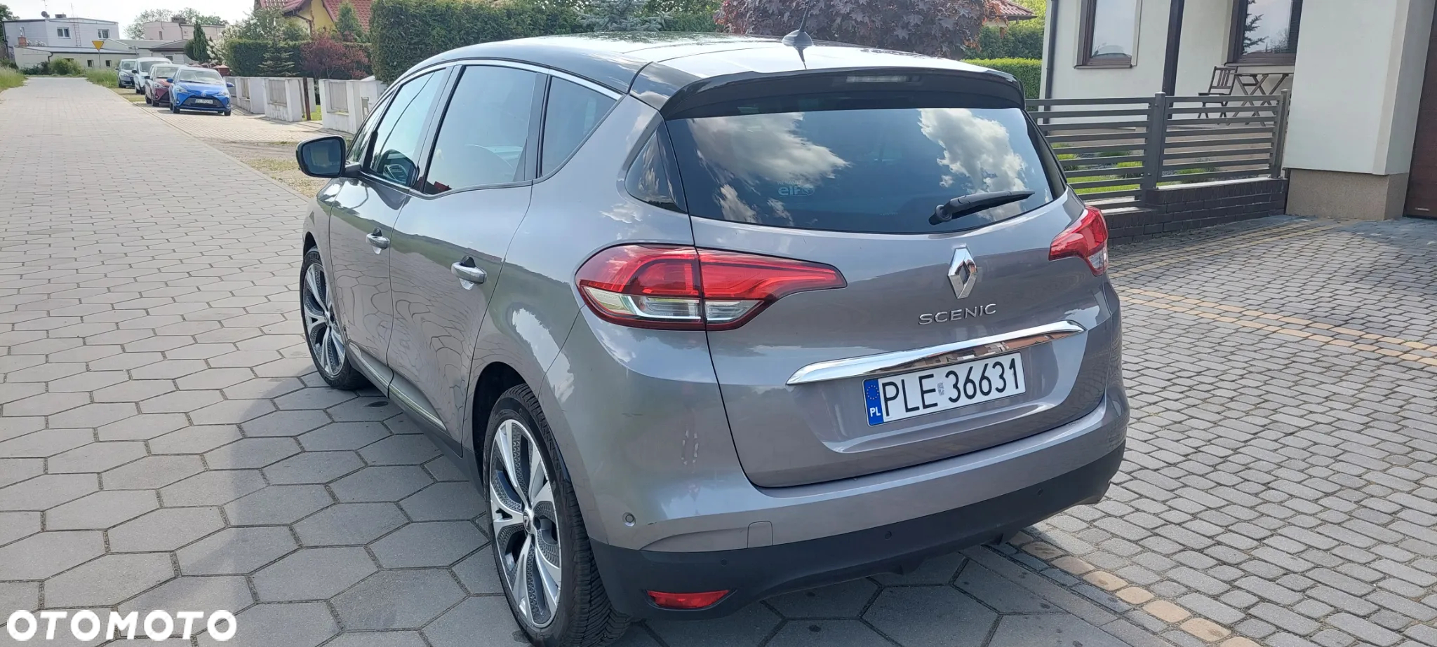Renault Scenic 1.3 TCe Energy Intens EDC - 4
