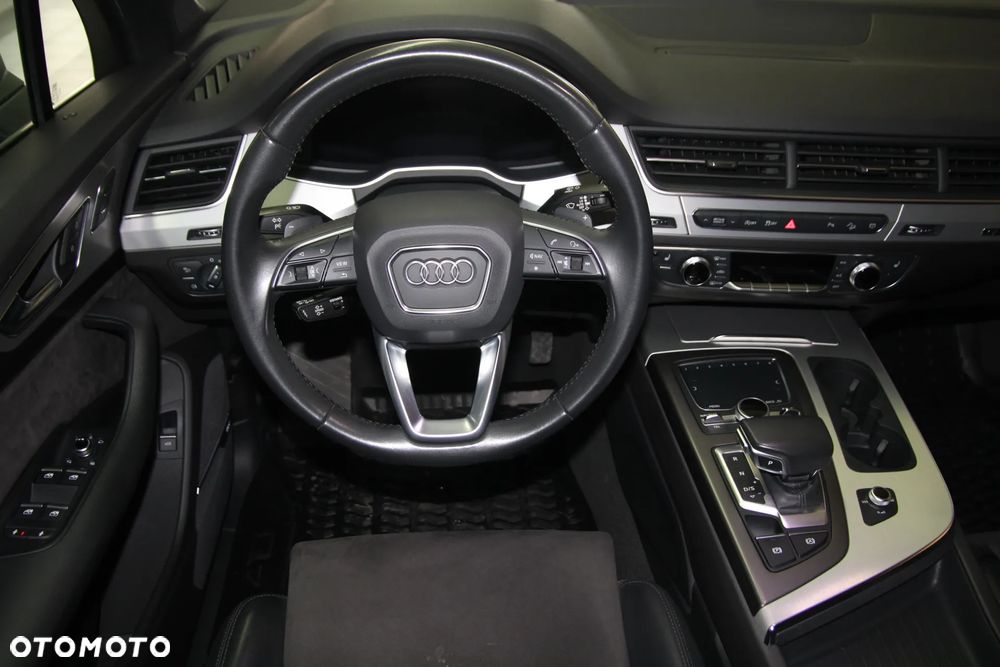 Audi Q7 - 14