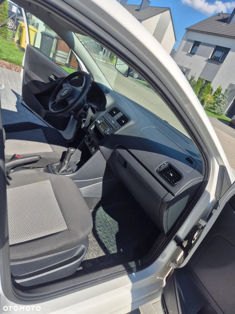 Volkswagen Polo 1.2 Trendline - 2