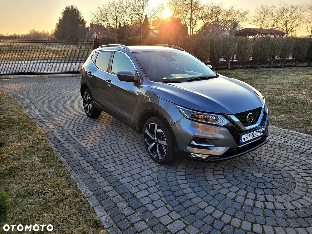 Nissan Qashqai 1.5 dCi DCT TEKNA - 2