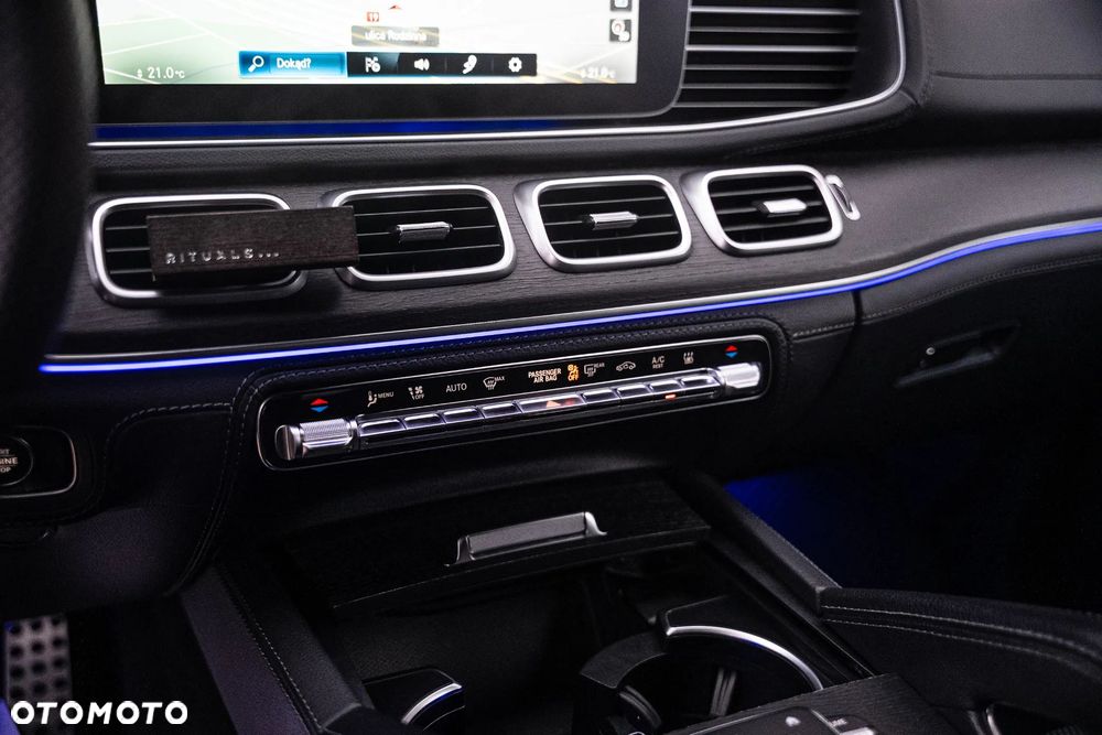 Mercedes-Benz GLE - 22