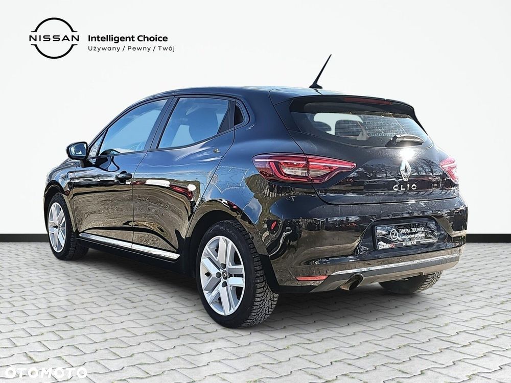 Renault Clio - 8