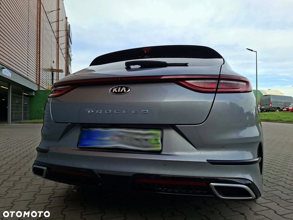 Kia ProCeed 1.4 T-GDI GT Line - 23