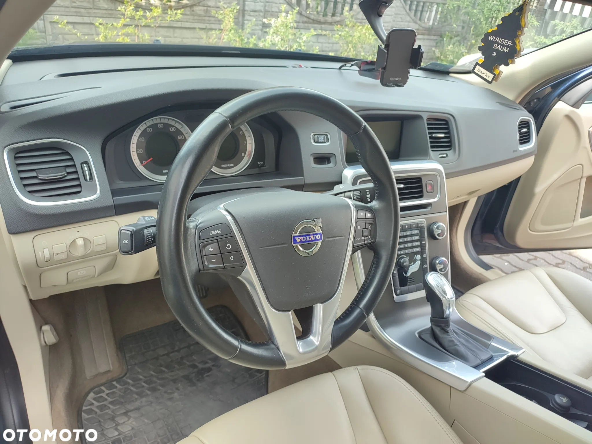 Volvo S60 2.5 T5 - 10