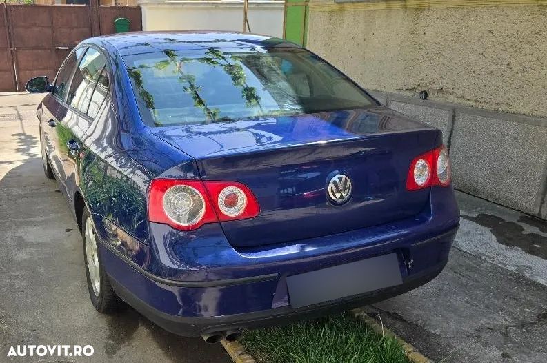 Volkswagen Passat - 6