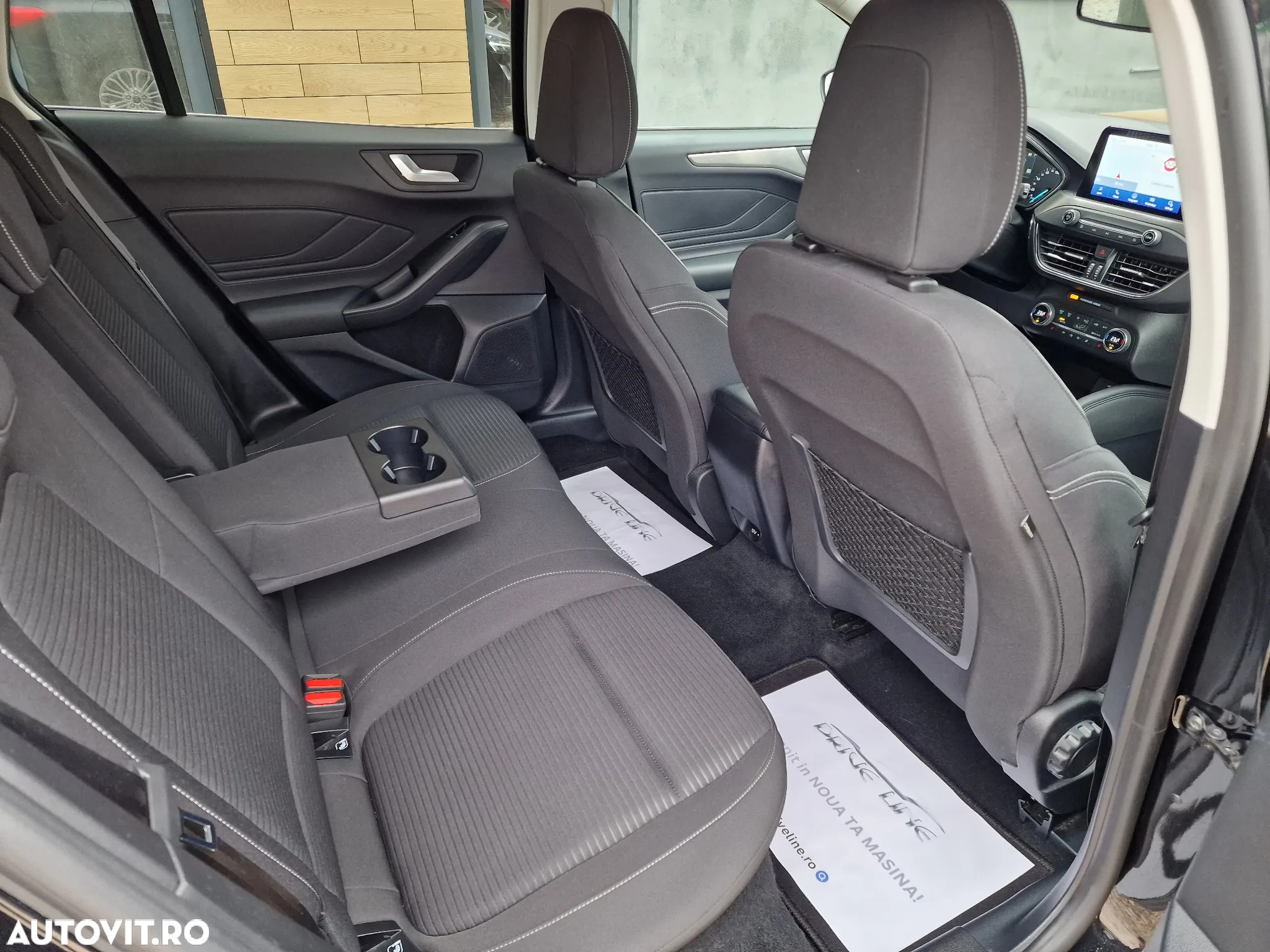 Ford Focus 2.0 EcoBlue Titanium - 19