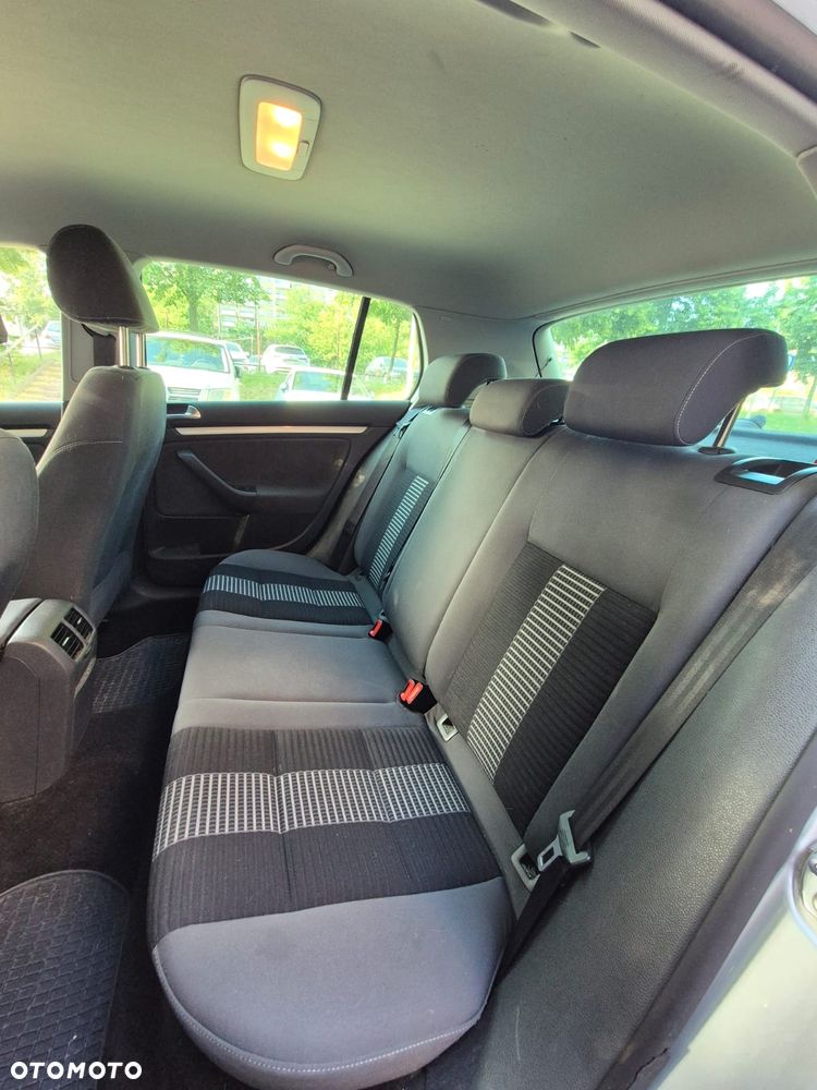 Volkswagen Golf 1.6 United - 6