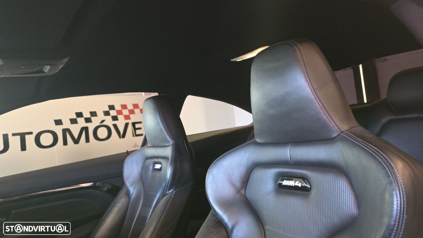 BMW M4 Auto - 48