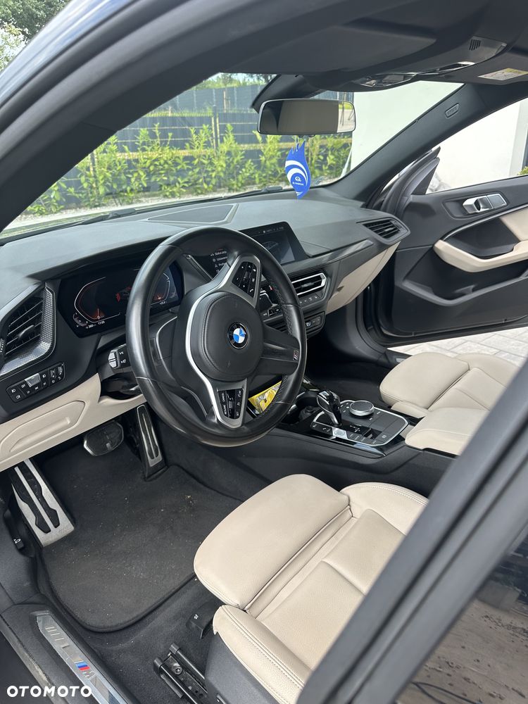 BMW Seria 2 218i M Sport - 6