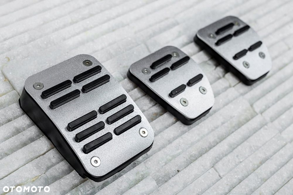 nissan qashqai 2014-2021 manual nakładki na pedały nakładane - 3