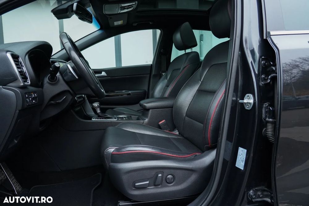 Kia Sportage - 16