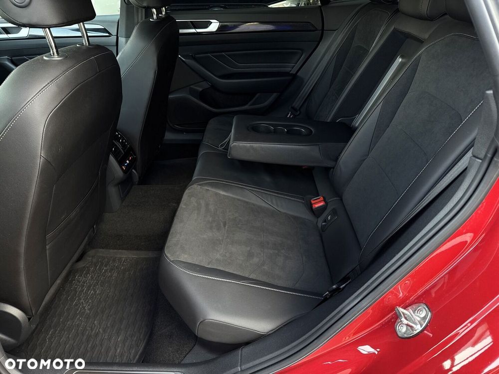 Volkswagen Arteon 2.0 TSI R-Line DSG - 33