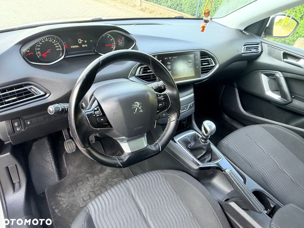 Peugeot 308 - 20