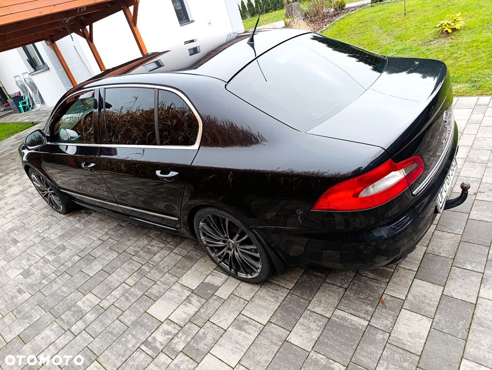 Skoda Superb 2.0 TDI DPF Prestige - 6