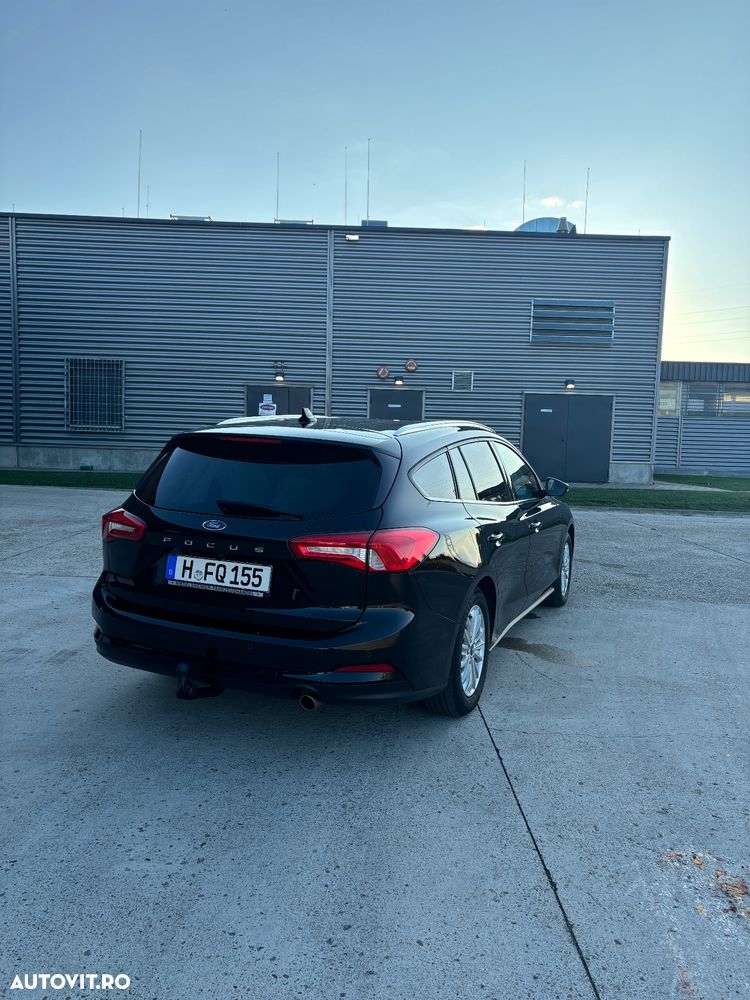 Ford Focus - 4