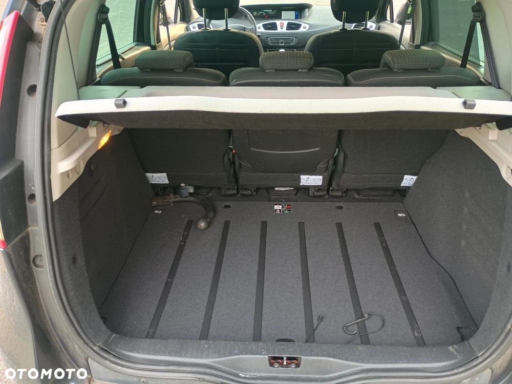 Renault Scenic 2.0 16V 140 CVT Luxe - 10