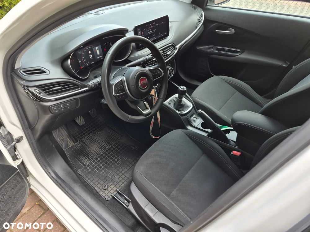 Fiat Tipo 1.0 T3 City Life - 10