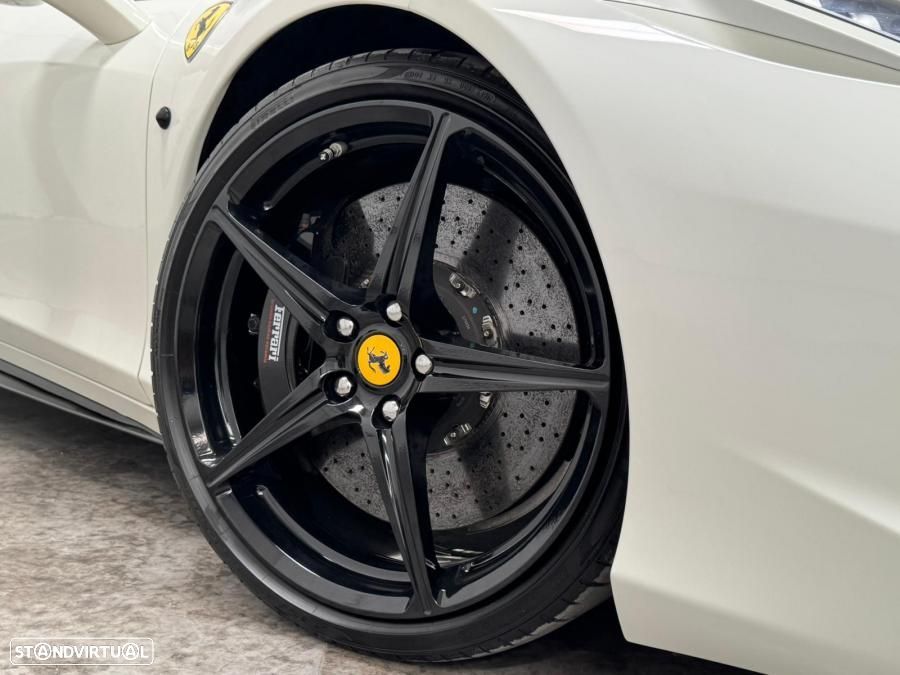 Ferrari 458 Italia - 17