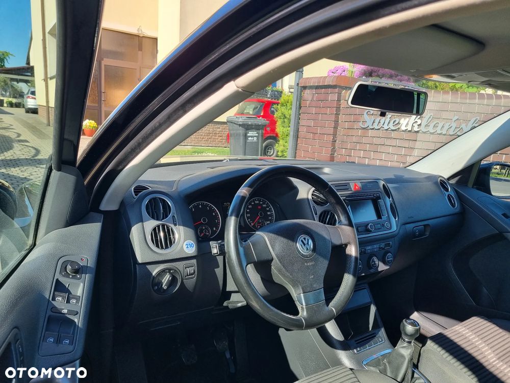 Volkswagen Tiguan 1.4 TSI 4Motion Trend & Fun - 10