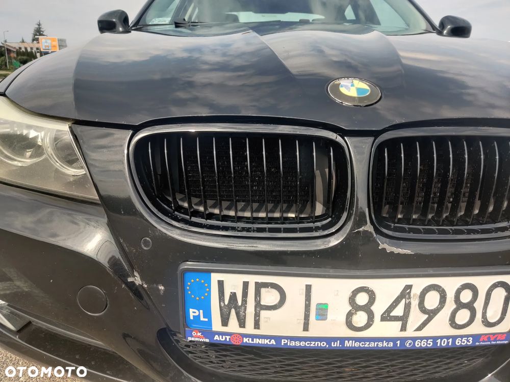 BMW Seria 3 320i - 11