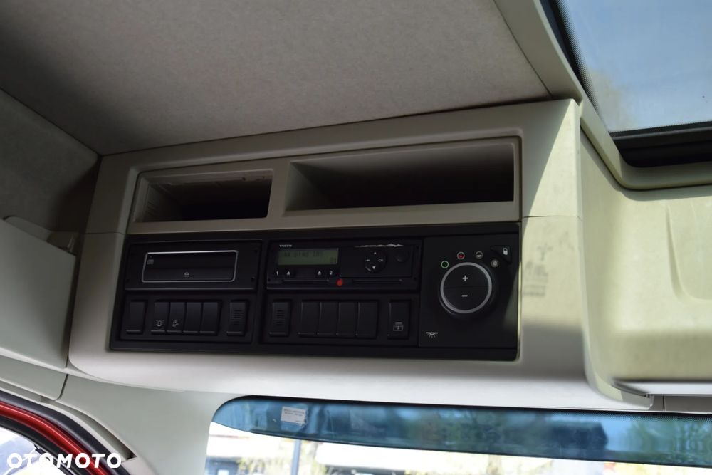 Volvo FH500 / NISKA KABINA / HYDRAULIKA / EURO 6 / ACC / LEDY / ALUFELGI / SERWISOWANY / SPROWADZONY - 35